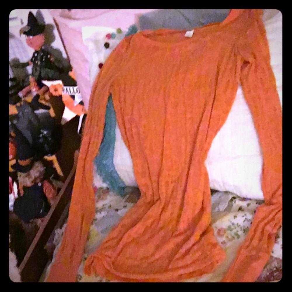 Women’s shirt